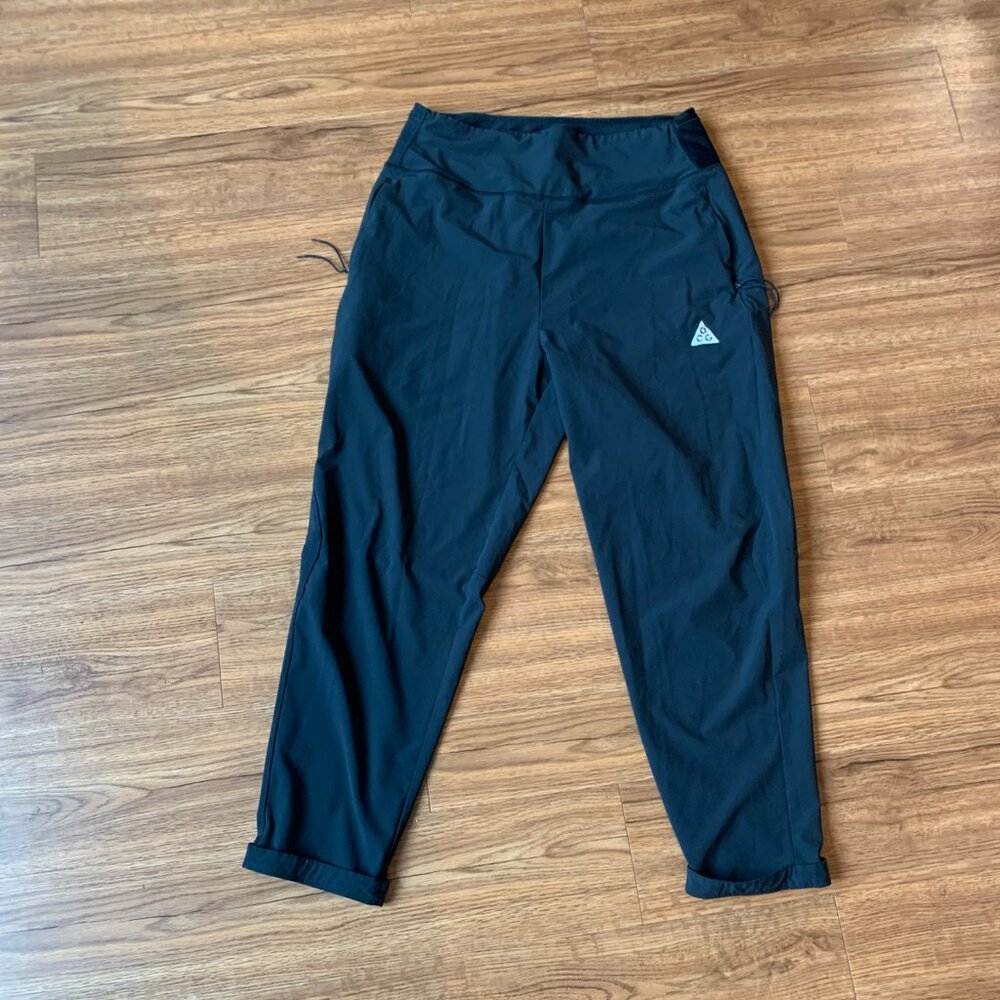 Nike ACG Dri-Fit Black Pants Size Large